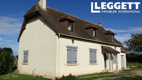 A24467LRL53 - Enjoy the peace and quiet of the countryside in this pretty restored house, situated on the heights of a hamlet in the north of the Mayenne department, around ten kilometres from Javron-les-chapelles (on the Paris-Laval main road), wher...