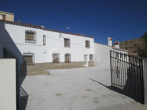 A large two Storey Cortijo with great potential for sale in the Rambla de Oria here in sunny Almeria Province. The Cortijo has been partly renovated and features a brand new roof with concrete beams throughout and new roof tiles.The property is fully...
