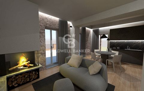 DESCRIPTION DE LA PROPRIÉTÉ Situé dans une position calme, à une courte distance du centre historique de Gubbio, cet appartement en cours de rénovation offre une opportunité unique pour ceux qui recherchent une maison exclusive. La propriété, située ...