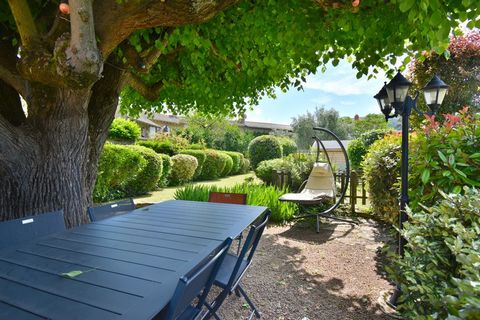 Dpt Rhône (69), à vendre CHASSELAY - Maison de 140 m² avec jardin