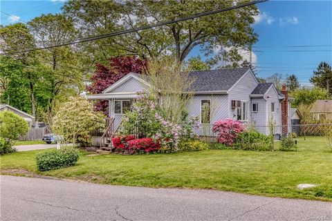 Own a piece of Ronkonkoma's History! Welcome home to this delightful opportunity at 34 Weichers Ave! This charming 3-bedroom, 1-bath single-family house offers more than just comfort; it's a connection to the area's vibrant history as a summer resort...