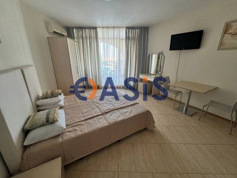 ID 33360064 Superficie total: 51,35 m². Precio: 56 700 euros Cuota de mantenimiento: 470 euros al año Planta: 2 Terraza: 1 Pago: 2000 euros - depósito del 100% a la firma de la escritura de propiedad Se ofrece a la venta un estudio totalmente amuebla...