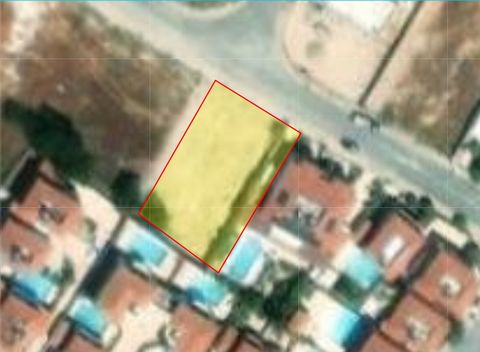 A plot of 723sq.m with road access is available for sale in Alethriko village, in Larnaca. Planning Zone: H2 Density: 90% Coverage: 50% Floors: 2 Height: 8,3 m *the price might be subject to VAT. Alethriko village is located 10 minutes drive south of...