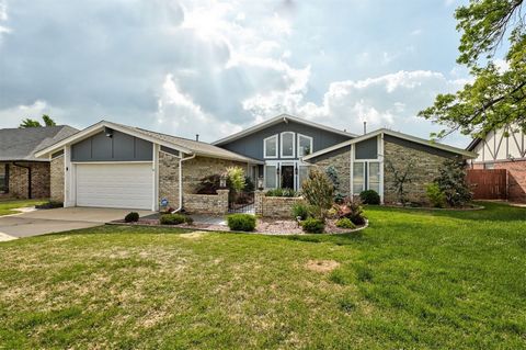 Reduced Price....Need a pool for these hot summer days?! Nestled minutes from Lake Hefner and close to shopping, dining, and highway access, this family-friendly home in the Briarcreek neighborhood offers proximity to Ski Island and scenic walking pa...