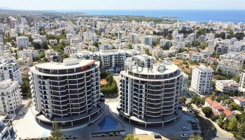 Die Wohnung verfügt über einen direkten Blick auf das Meer. Die Wohnung ist ungefähr 1-5 km vom nächstgelegenen Strand entfernt. Der nächstgelegene Flughafen ist ca. 0-50 km entfernt. Die Wohnung umfasst 174 m². Sie besteht aus 4 Zimmern und 2 Badezi...