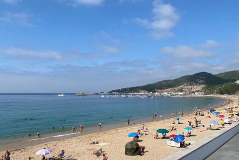 Opportunité très rare : nouvel appartement meublé en bord de mer à Sesimbra Découvrez ce magnifique appartement neuf, parfaitement meublé, où vous n’avez plus qu’à poser vos valises. Située dans l’un des quartiers les plus recherchés de Sesimbra, cet...