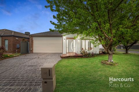 Stap in de ultieme woonervaring met het hele gezin met dit prachtige huis van Porter Davis, waar comfort en stijl in perfecte harmonie samenkomen. Deze prachtig ontworpen residentie is klaar om u en uw dierbaren te verwelkomen. Met vier slaapkamers p...