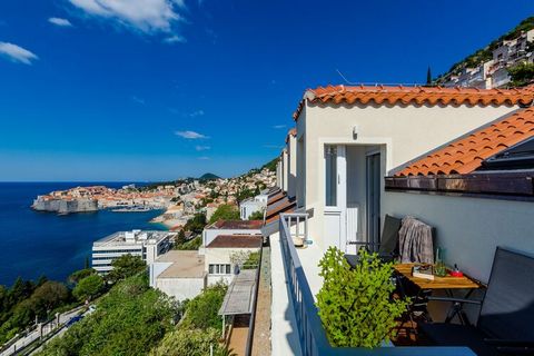 Amorino of Dubrovnik Apartments bietet vier Wohneinheiten. Alle Apartments verfügen über eine Terrasse oder einen Balkon mit Meerblick, eine Küchenzeile mit Essbereich und ein eigenes Badezimmer. Die Apartments sind 1,5 km von der Altstadt (historisc...