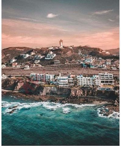 Terreno in Costa Hermosa Rosarito, frazione. VILLAS DE SAN PABLO anche composto da Cristo, con vista sul mare, ideale per costruire la tua casa e goderti splendidi tramonti e la tranquillità del mare. Ottima opportunità per aumentare il tuo patrimoni...