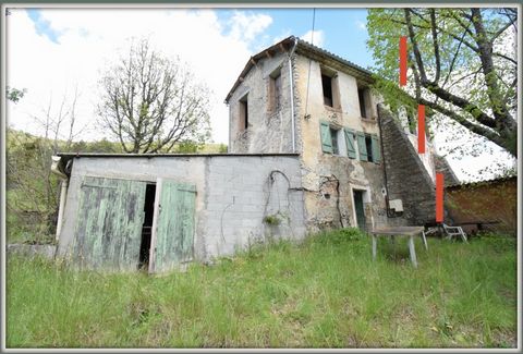 Bastide provençale à quelques pas du lac de Castillon et proche de Castellane. Visite 3 et 4 juillet 7 et 8 aout