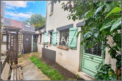 Maison de 80M2 environ, 4 pièces, terrain de 744m2
