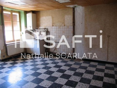 BEAU POTENTIEL POUR CETTE MAISON EN PIERRE de 147 m² A RENOVER