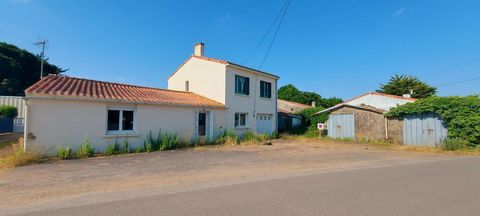 UN COIN PRISE, MAISON A RENOVER