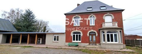 Immobilier d'exception de 4 habitations possibles, grange et garage