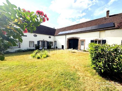 À VENDRE Élégante longère de 223,24 m² avec maison damis, piscine sécurisée, panneaux photovoltaïques, dépendances et robot tondeuse Terrain de 4 740 m²