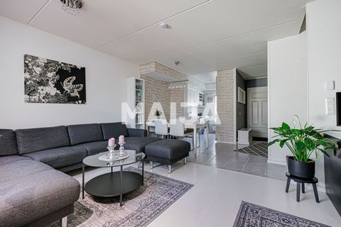 Neem contact op met de vertegenwoordiger voor meer informatie over deze accommodatie. Features: - Terrace