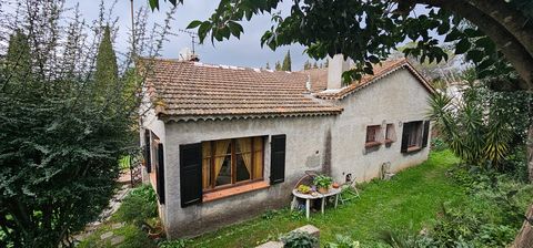 Maison à vendre 157m2-6 pièces- MOUGINS (06) proche toutes commodités