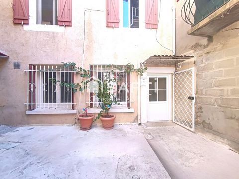 Maison de ville au cachet atypique