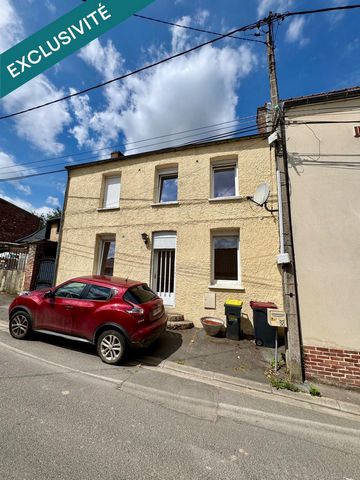 Maison de ville au calme sur les hauteurs du coeur de village