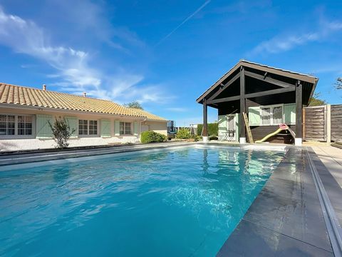 Maison avec garage, piscine et studio, au calme !