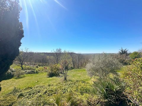 LEVIGNAC – Terrain à bâtir – 1300 m²
