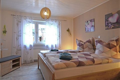 This cozy 1-bedroom apartment near Winterberg and Willingen houses 4 people and offers a beautiful view of the hilly surroundings. Perfect for skiing enthusiasts, this vacation home is only 3 km away from the ski lift. Nature lovers will find a well-...