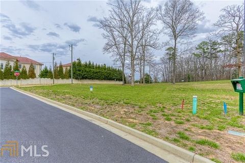 Located in Marietta. Great opportunity to build in Walton HS district! 10 home community of custom built homes. Large level lots in a quiet cul de sac with excellent access to I75 and Cobb Galleria. Only 6 out of 10 lots still available! High quality...