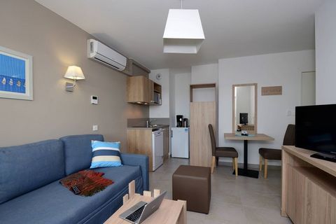 ésidence Le Lotus Blanc is a mid-sized residence in a modern building with 5 floors and 120 apartments in total. They're nicely and practically furnished and always feature a kitchenette and a (spacious) balcony with a seating area. You can choose fr...