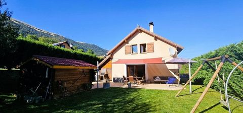 Far from the hustle and bustle of the big cities, on the Matheysin plateau and 4 km from Lake Laffrey, treat yourself to an exceptional living environment just 30 minutes from Grenoble! Welcome, The weather is nice and we take the time in the company...