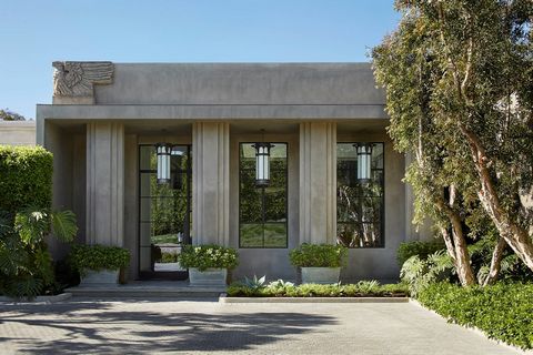 The Reserve is an extraordinary, architecturally significant estate situated on two ultra-private acres in the heart of Holmby Hills. Surrounded by swaying palm trees, lush forestry and immaculate landscaping, this secluded oasis is an exceptional vi...