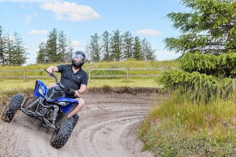 Centre de vacances Vigsø - une mer d'activités dans un cadre unique Séjournez dans un cadre pittoresque avec un accès direct à de nombreuses activités : parc aquatique, tennis et motocross. Regardez des films sur YouTube. Vigsø Holiday Center Google ...