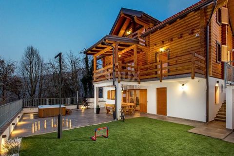 GORSKI KOTAR, BROD NA KUPI - casa di montagna esclusiva e indipendente! OPPORTUNITÀ!!! Il Gorski Kotar è parte integrante della Contea Primorje-Gorski Kotar, un'area forestale-montana che si attraversa viaggiando tra Zagabria e Rijeka. Il centro di q...