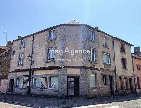 Located in the charming town of Saint-Pierre-des-Nids (53370), Town house 90 m² on two floors, this building of 112 m² on a plot of 150 m² consists of a part intended for housing offering an entrance, WC, office, bathroom, kitchen, as well as two con...