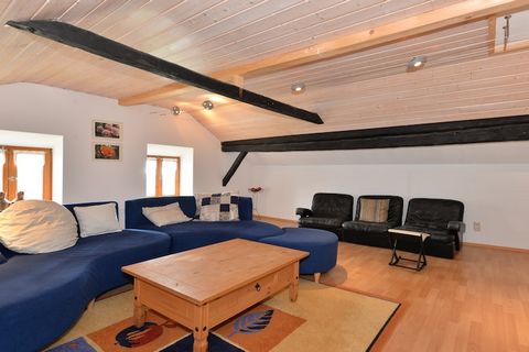 Perched at 800m above sea level in the peaceful hamlet of Daxstein, this beautifully restored 275m² farmhouse blends modern comfort with antique charm. With 5 bedrooms, 2 bathrooms, and a guest WC, it’s ideal for families or groups of up to 10. The s...