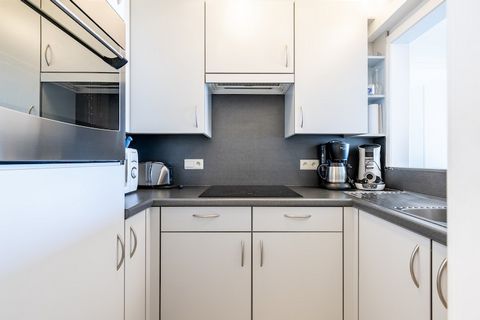 Enjoy the charm and comfort of this modern, centrally located studio on the 4th floor, perfectly designed for a relaxing seaside stay. With room for up to 2 guests, the studio features not one, but two terraces—one with a stunning sea view and anothe...