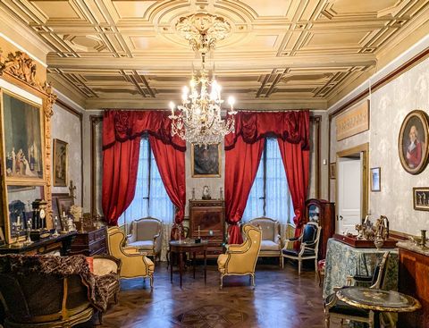 HOTEL PARTICULIER DU XVII Siècle