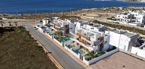 Viviendas de nueva construcción a solo 150 metros de la playa en Puerto de Mazarrón Exclusivo proyecto residencial cerca de Playa Negra Descubra esta urbanización boutique de solo 8 viviendas modernas situadas a solo 150 metros de Playa Negra, en Pue...