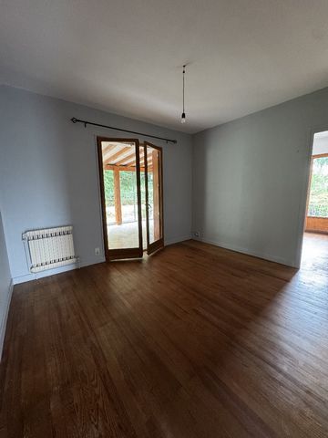 photo no. 10