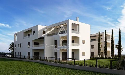 ID CODE: ALG-2796 Robert Budimir Agent s licencom Mob: +385 95 363 1892 Tel: +385 52 204 933 E-mail: robert@alphaluxegroup.com https://alphaluxegroup.com Marijana Budimir Agent s licencom Mob: +385 95 363 1893 Tel: +385 52 204 933 E-mail: marijana@al...