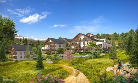 Dpt Hautes Alpes (05), à vendre EMBRUN en centre ville appartement T4 de 76 m2 spacieux avec terrasse et jardin de 135 m2 au coeur d'un domaine boisé