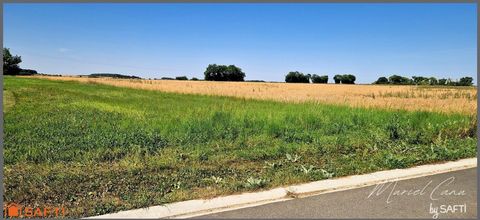 TERRAIN CONSTRUCTIBLE A 30 mn de La Rochelle