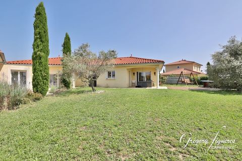 Maison familiale de plain-pied 5 chambres Double garage Terrain de 1 000 m² DPE B