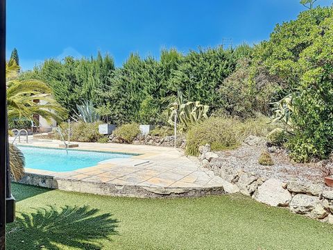 VILLA 89M² climatisée avec Piscine et Garage