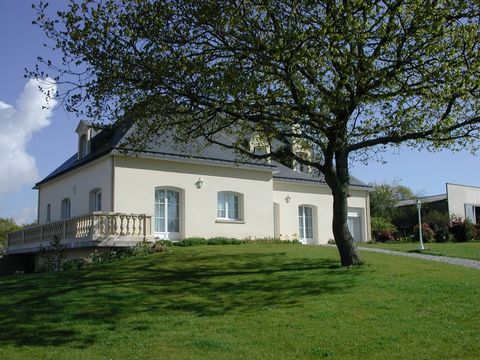Maison à vendre 9 pièces CARENTOIR (56)
