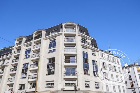 Paris XIVe. Réservoir de Montsouris. Appartement familial 101 m2 – 5 pièces, 4 chambres