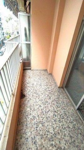 Third-floor apartment with elevator, 3 bedrooms, and a parking space. No fees and 100% financing available! Are you looking to stop paying rent and start building your own home? This could be the opportunity you need. This exterior-facing apartment i...