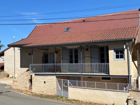 A vendre - Elégante Maison Bourguignonne avec Galerie - proche Cormatin 71460