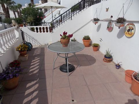 This ground floor property is in the sort after area of Verdemar. It is in good condition with double glazed windows plenty of storage under the house. It also has a good size garden.