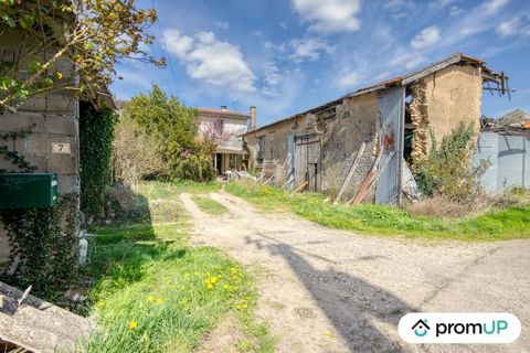 Located between Angoulême and Bordeaux, the Charente village of Challignac is part of the Fins Bois area, renowned for its cognac. It is away from the main roads, but close to Barbezieux-Saint-Hilaire at 8 km which brings it all the amenities. It is ...