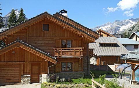 Les Deux Alpes, in the heart of the Oisans, is a sporty, lively ski resort with excellent facilities, a warm climate thanks to the southern location and reliable snow conditions. The resort offers a seemingly endless choice of sporting and recreation...